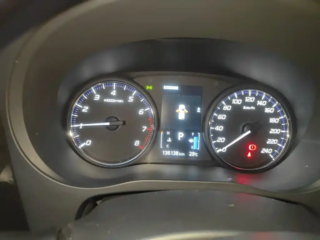Mitsubishi Outlander — миниатюра 8