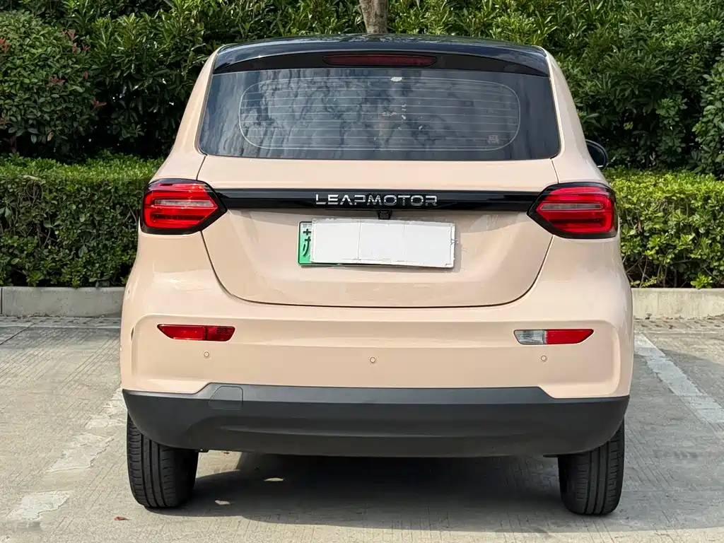 Leapmotor Leapmotor T03 — миниатюра 4