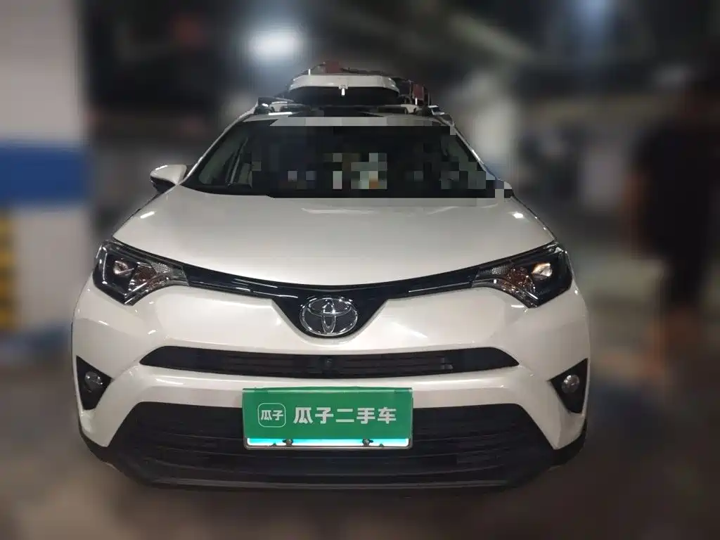 Toyota RAV4 — миниатюра 2