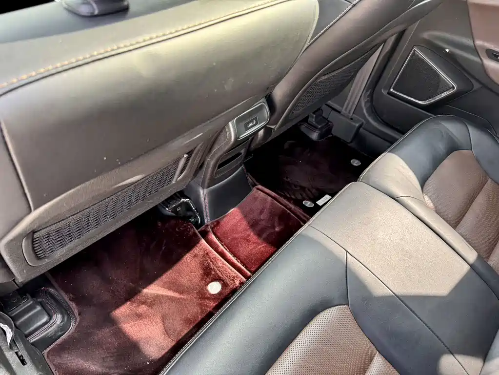 Geely Emgrand GS — миниатюра 11