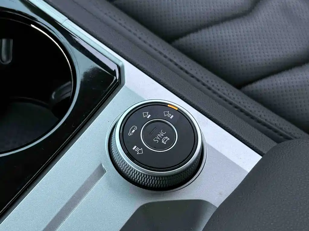 Volkswagen Touareg — миниатюра 8
