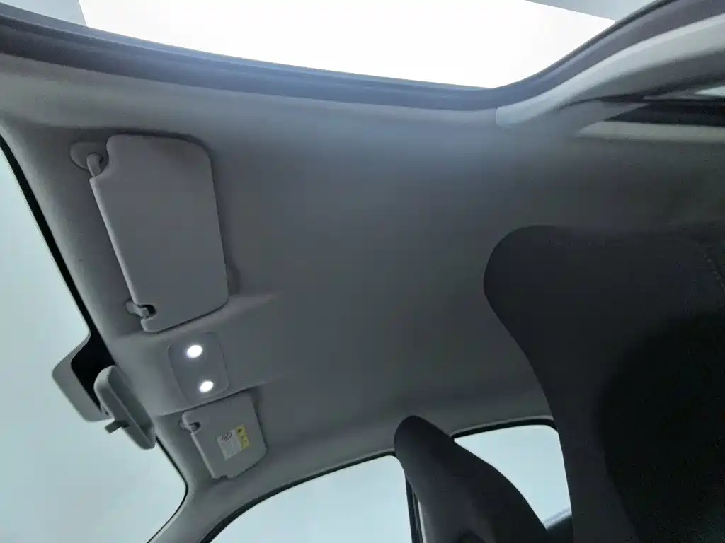 Leapmotor Leapmotor T03 — миниатюра 14