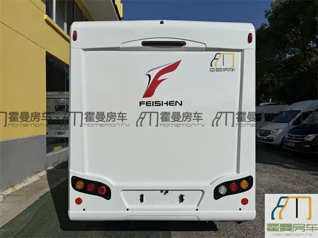 MAXUS V80 RV — миниатюра 25