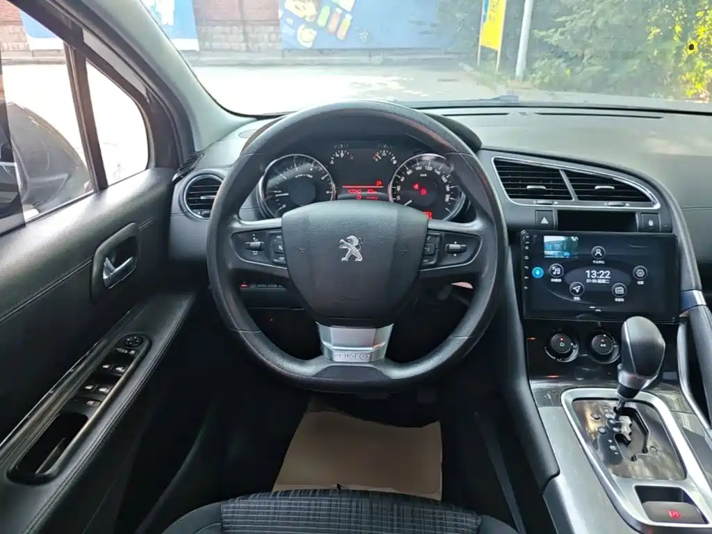Peugeot 3008 — миниатюра 11