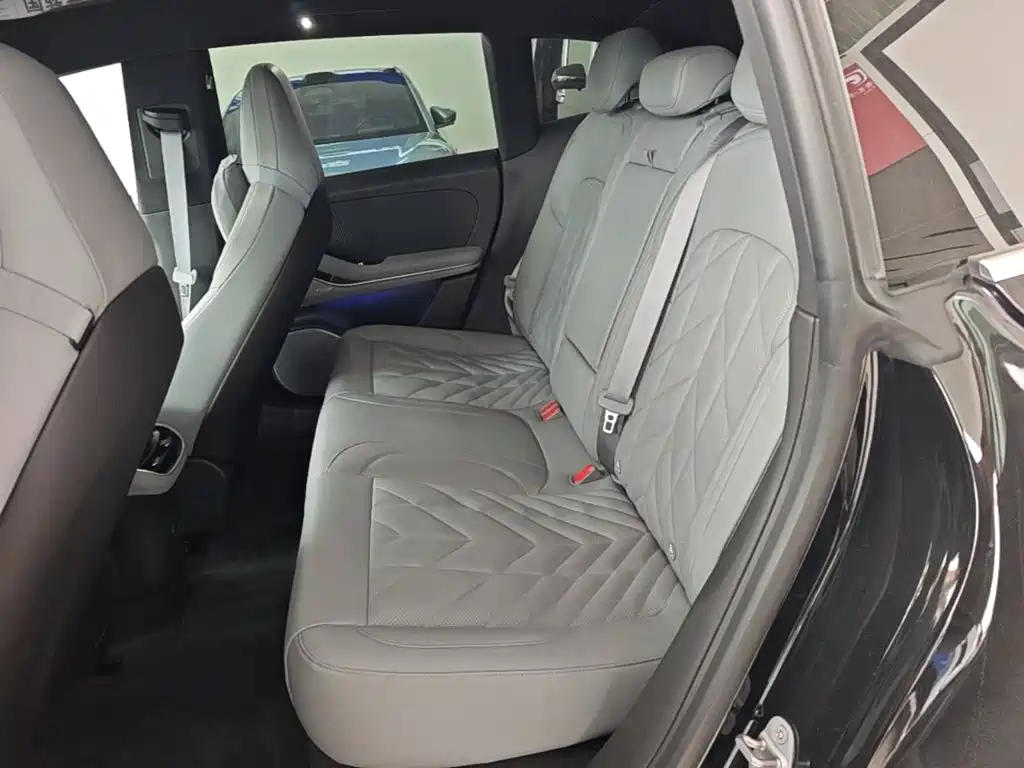 NIO ET5T — миниатюра 17