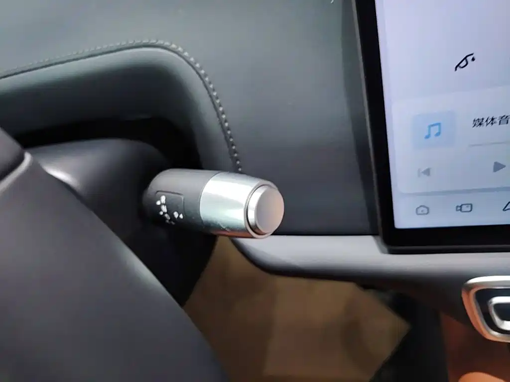 Li Auto Li L7 — миниатюра 14