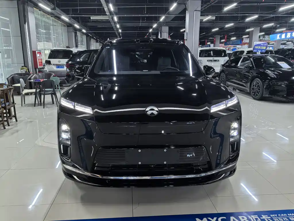 NIO ES8 — миниатюра 2