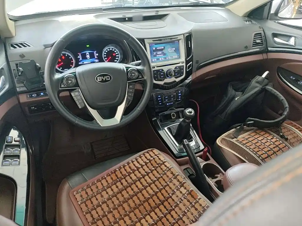 BYD Surui — миниатюра 10