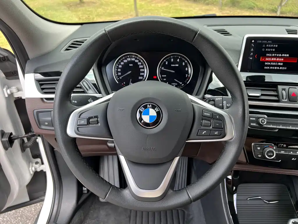 BMW X2 — миниатюра 13