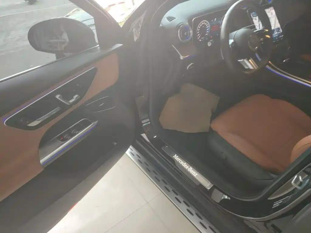 Mercedes-Benz GLC — миниатюра 15
