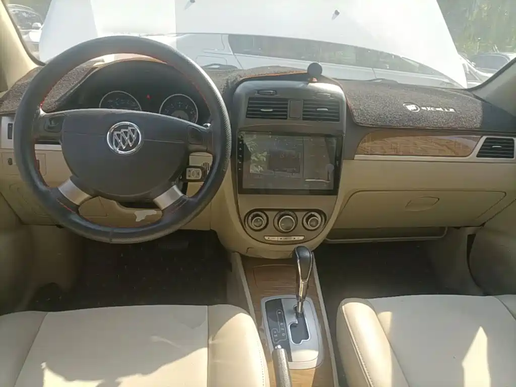Buick Excelle — миниатюра 10