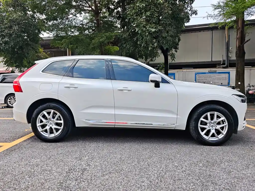 Volvo XC60 — миниатюра 4