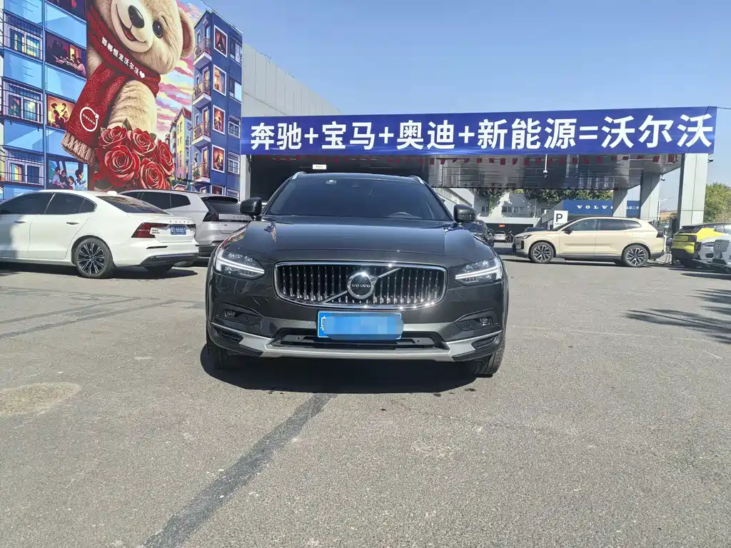 Volvo V90 — миниатюра 2