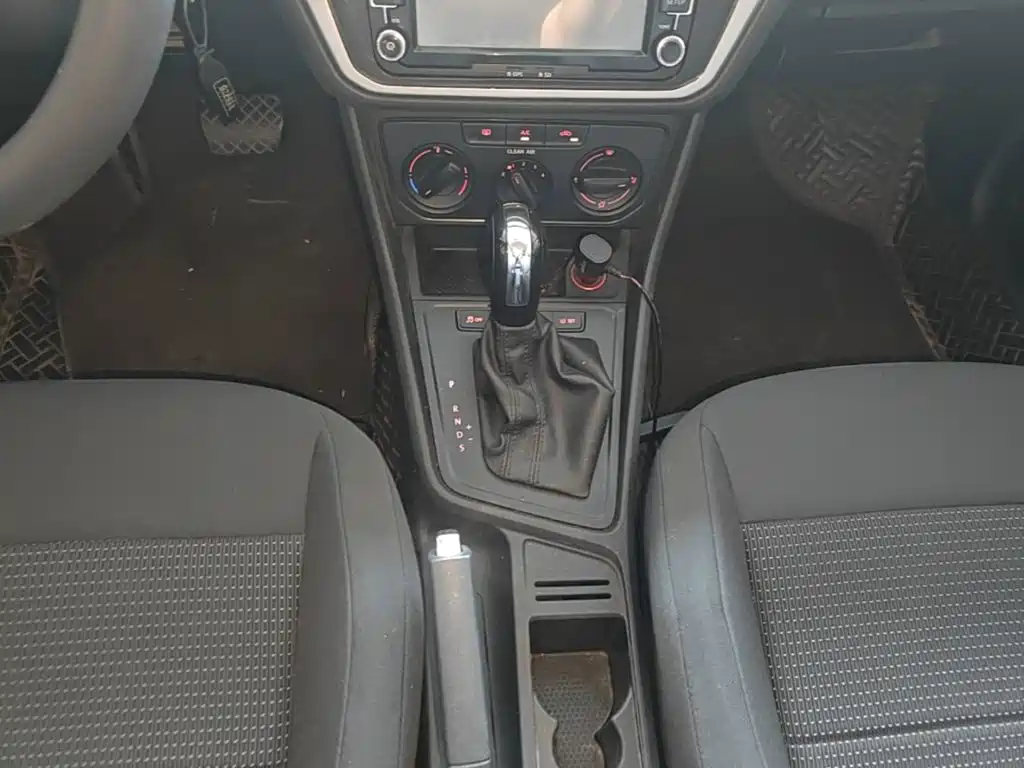 Volkswagen Lavida — миниатюра 14