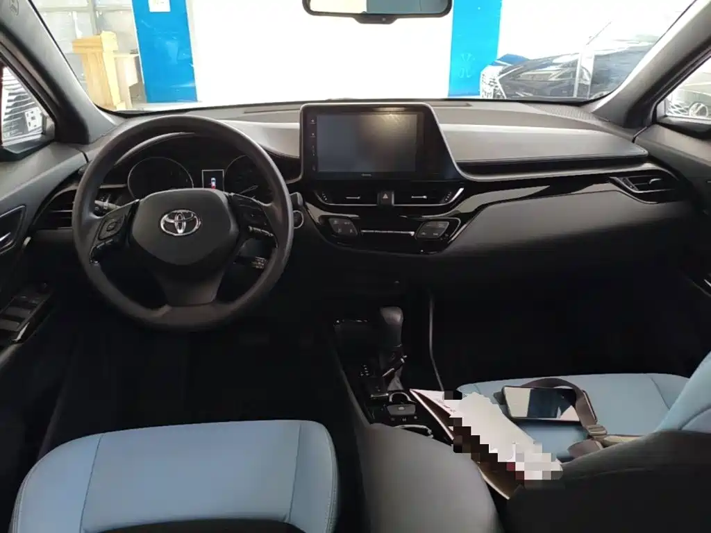 Toyota IZOA — миниатюра 14