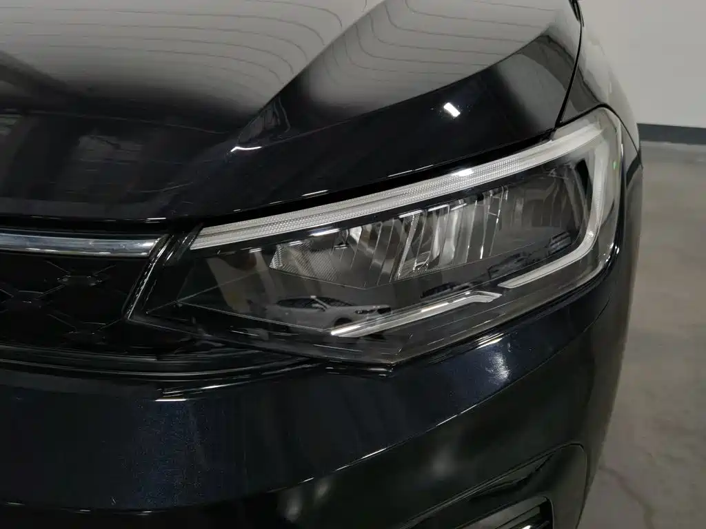 Volkswagen Lavida — миниатюра 7