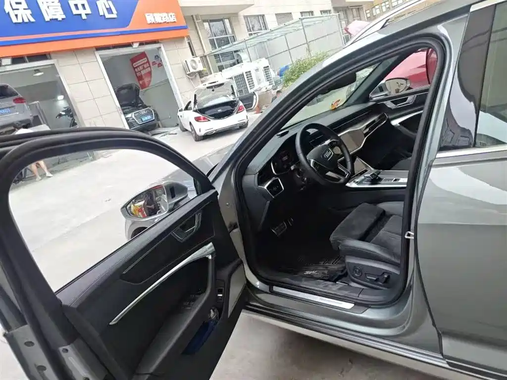 Audi A6 2021 allroad quattro 55 TFSI Premium