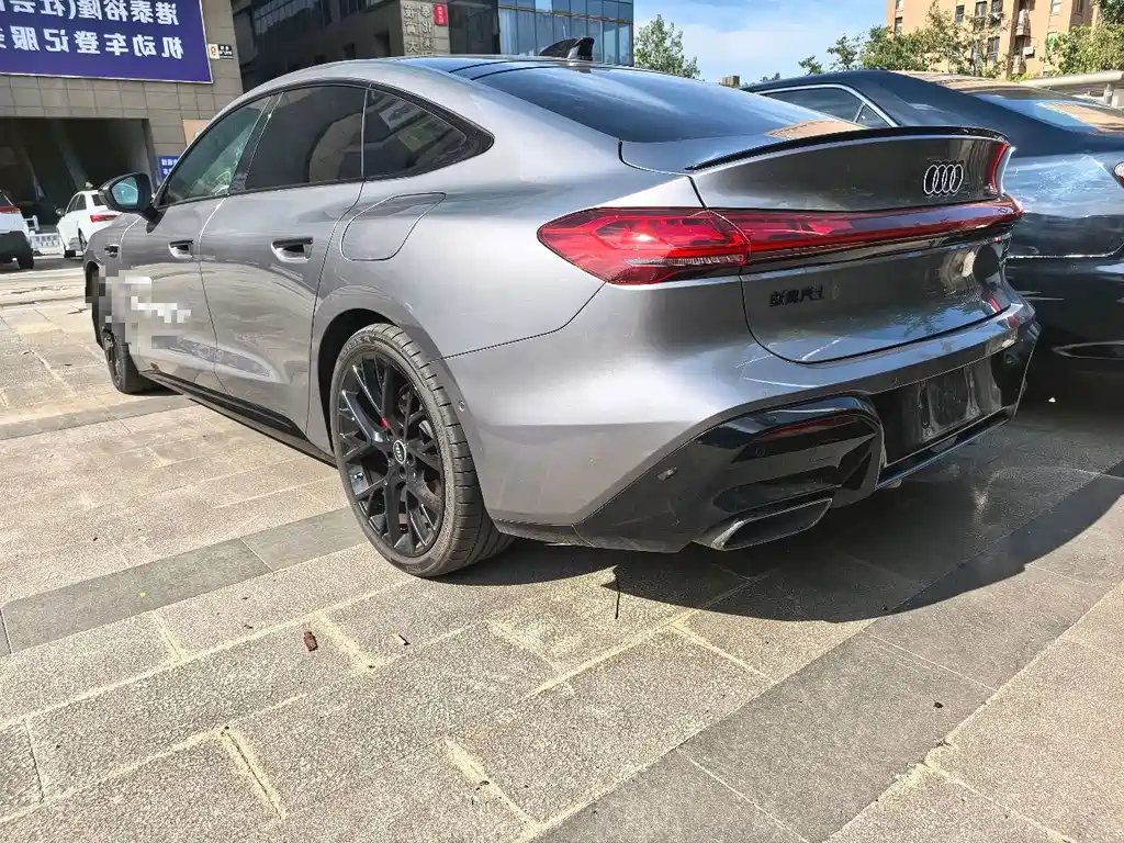 Audi A5L Sportback — миниатюра 13