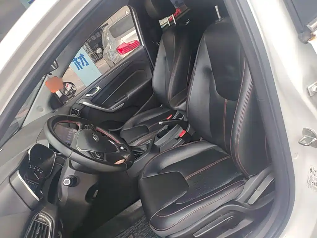 Chery Arrizo 5 — миниатюра 15
