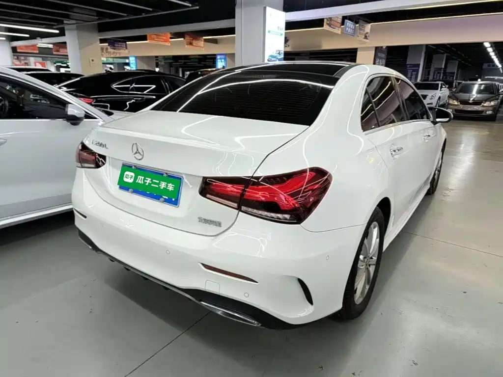 Mercedes-Benz A-Class — миниатюра 7