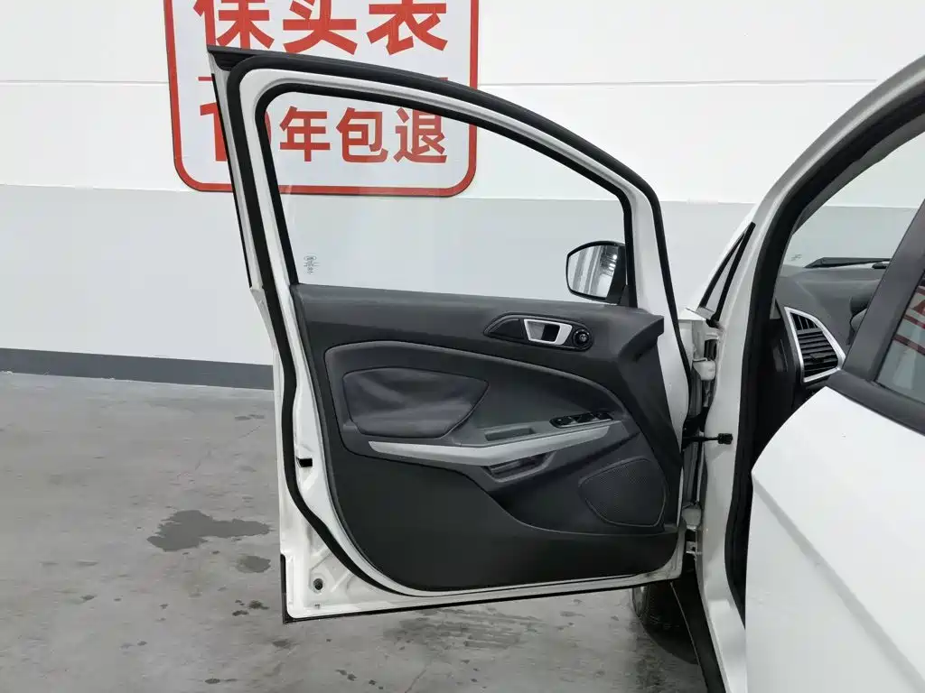 Ford EcoSport 2013 1.0L GTDi MT Luxury