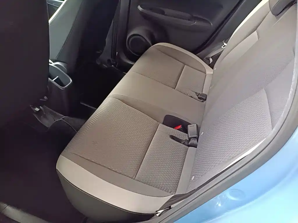 Honda Fit — миниатюра 17