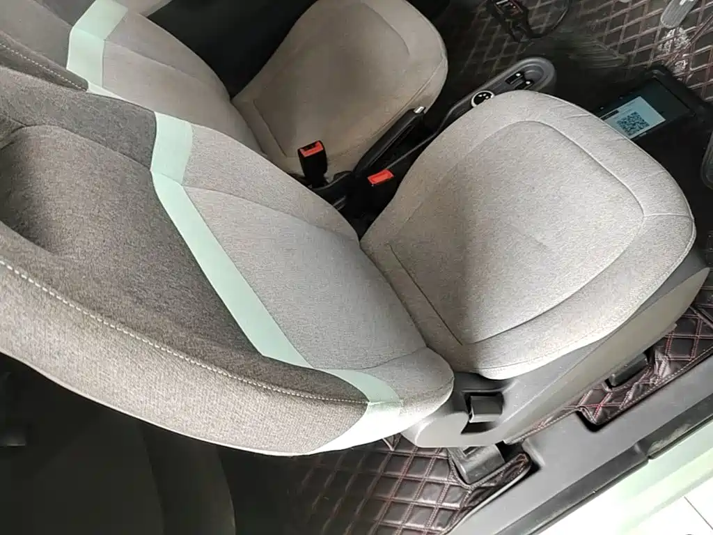 Wuling MINIEV — миниатюра 25