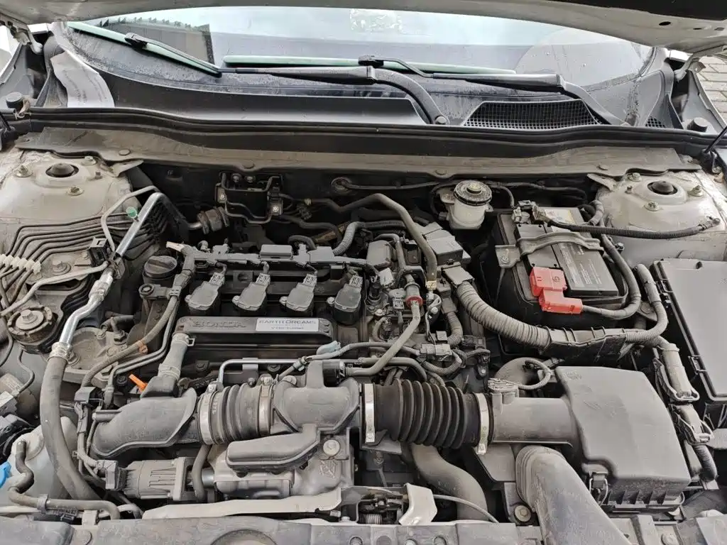 Honda Accord — миниатюра 16