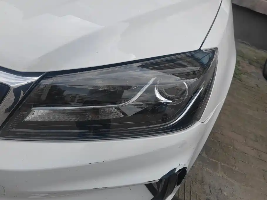 Geely Emgrand — миниатюра 5