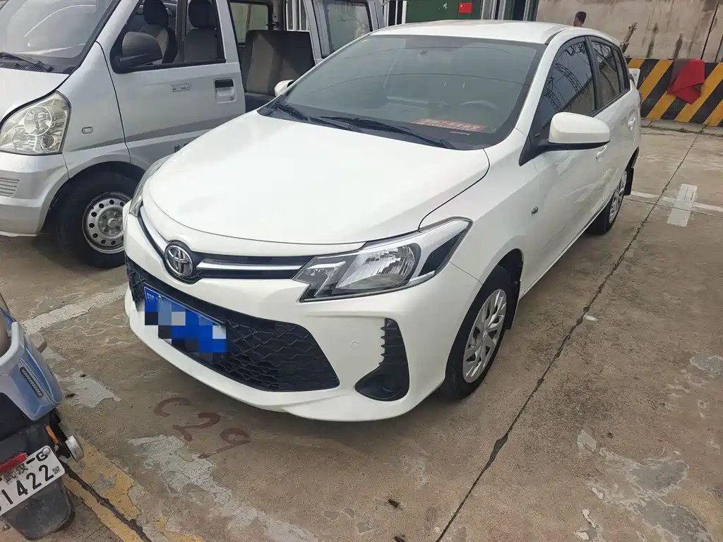 Toyota Vios FS 2023