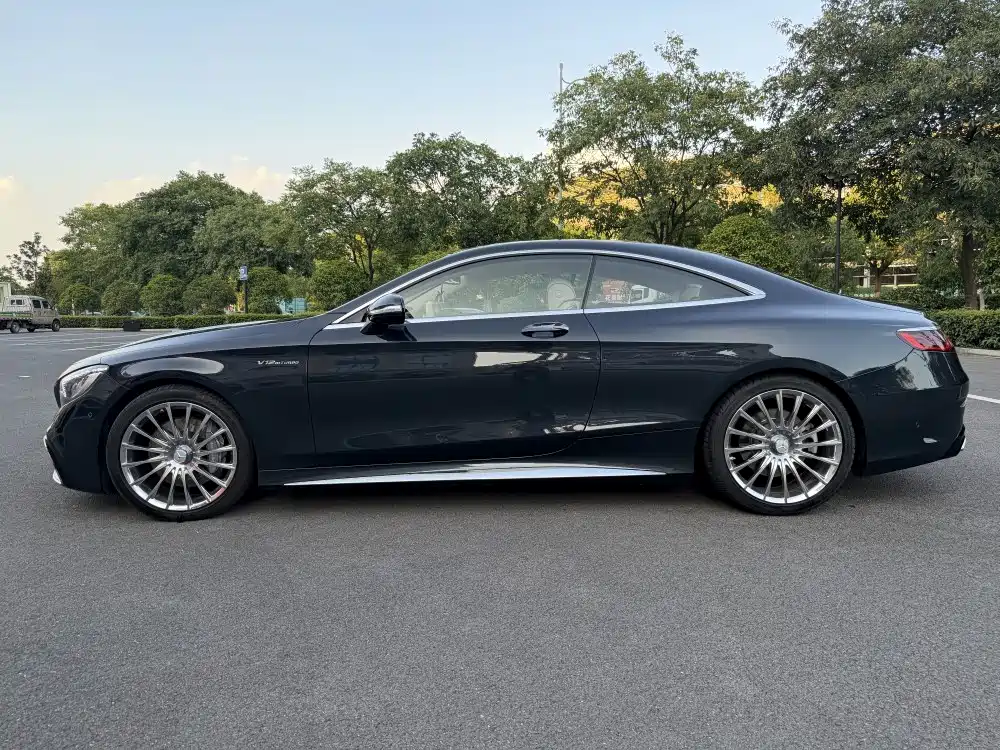 Mercedes-Benz S-Class — миниатюра 7