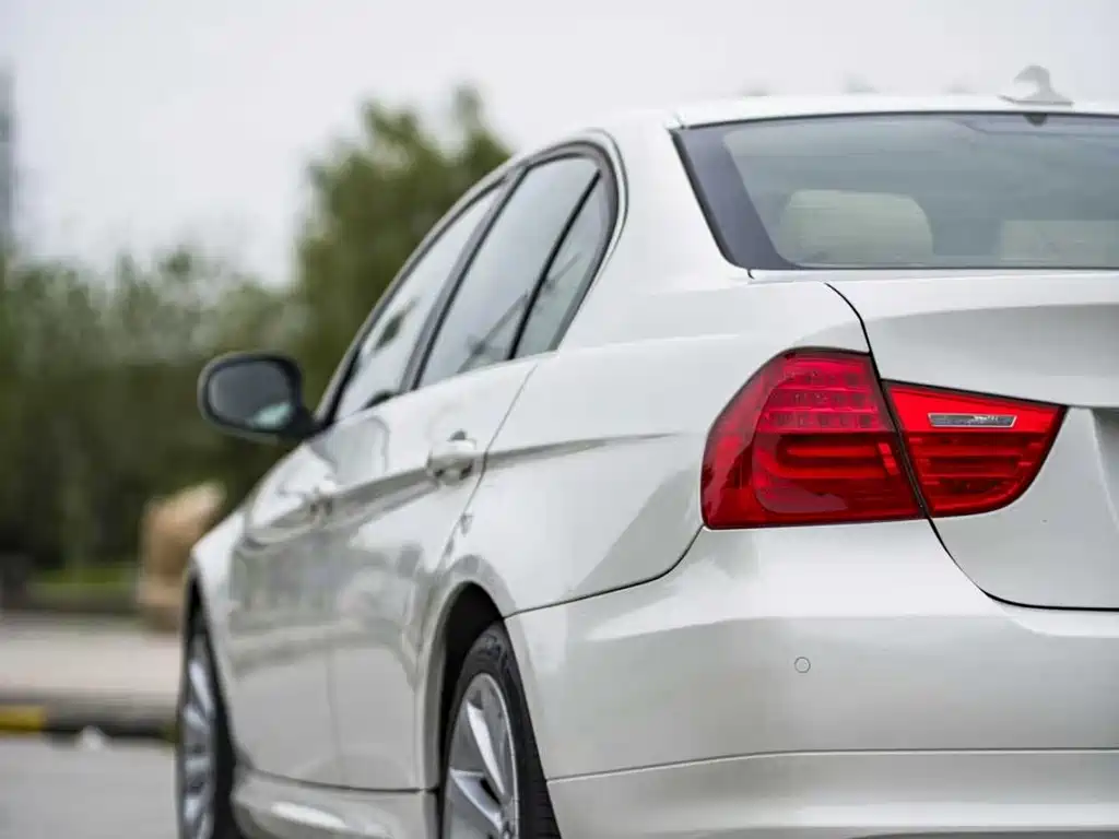 BMW 3 Series — миниатюра 24