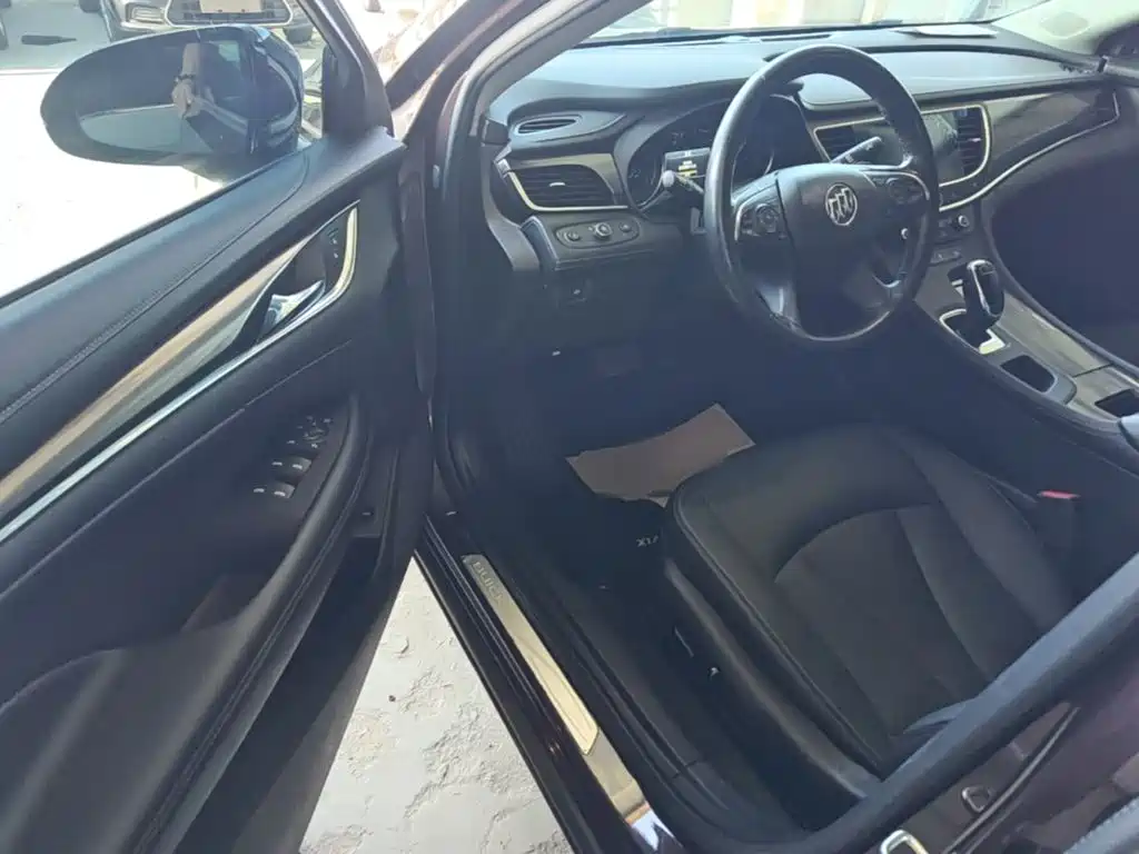 Buick LaCrosse — миниатюра 15