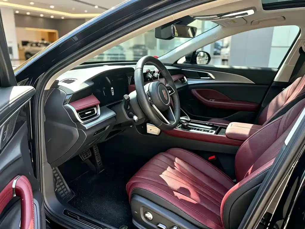 Hongqi Hongqi H5 — миниатюра 6