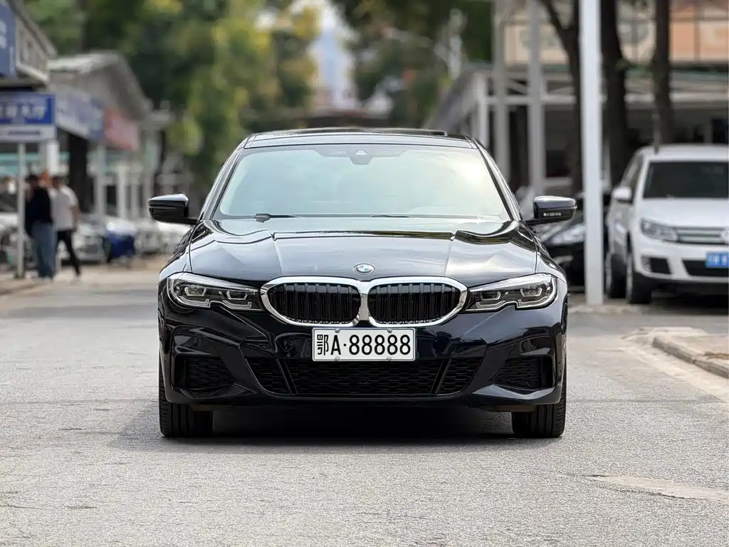 BMW 3 Series — миниатюра 2