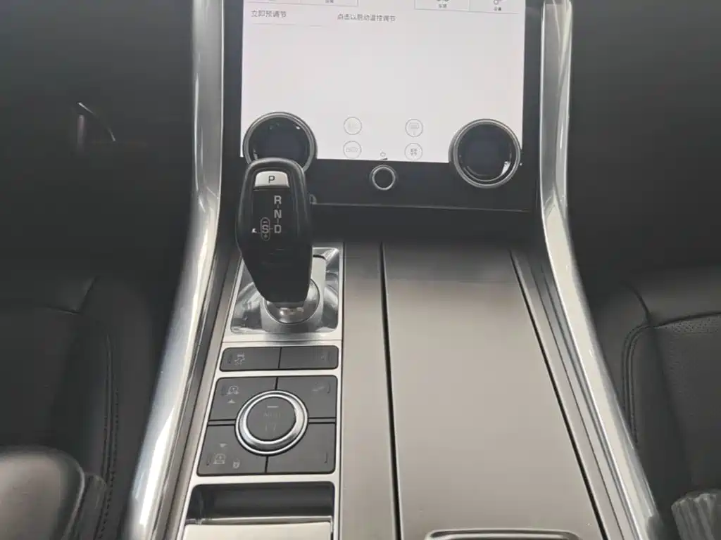 Land Rover Sport PHEV — миниатюра 14