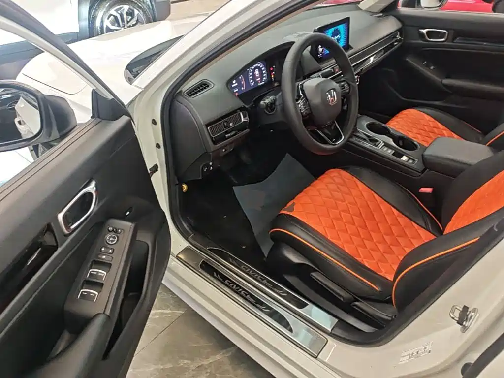 Honda Civic — миниатюра 16
