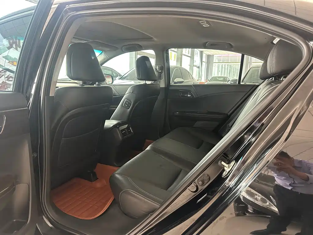 Honda Accord 2014 2.4L EX Luxury