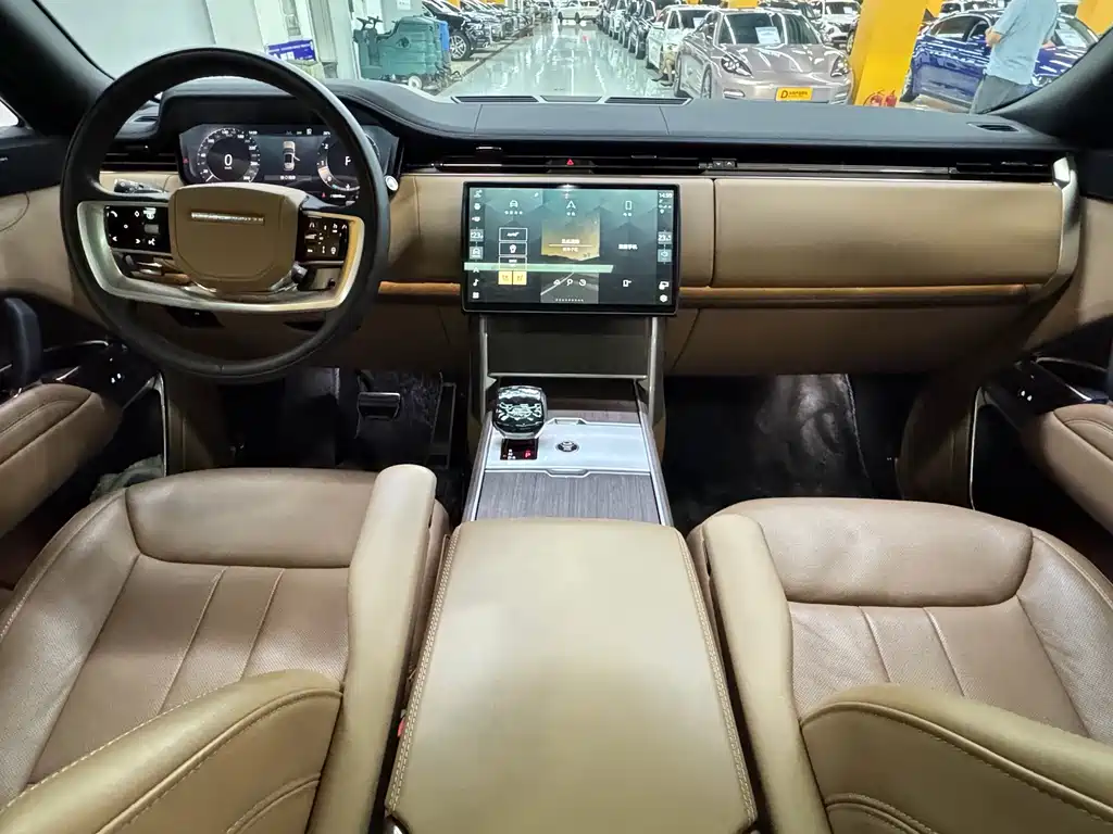 Land Rover Range Rover — миниатюра 12
