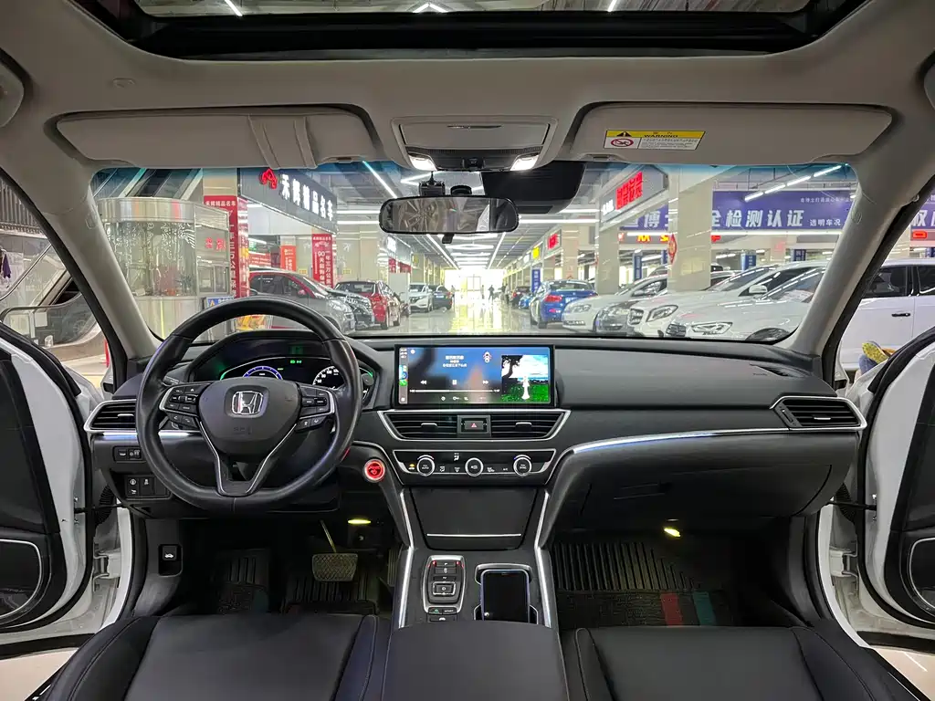 Honda Accord — миниатюра 6
