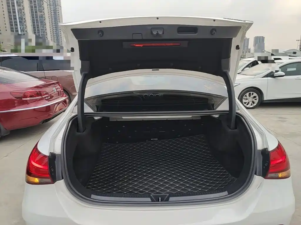 Mercedes-Benz A-Class — миниатюра 19