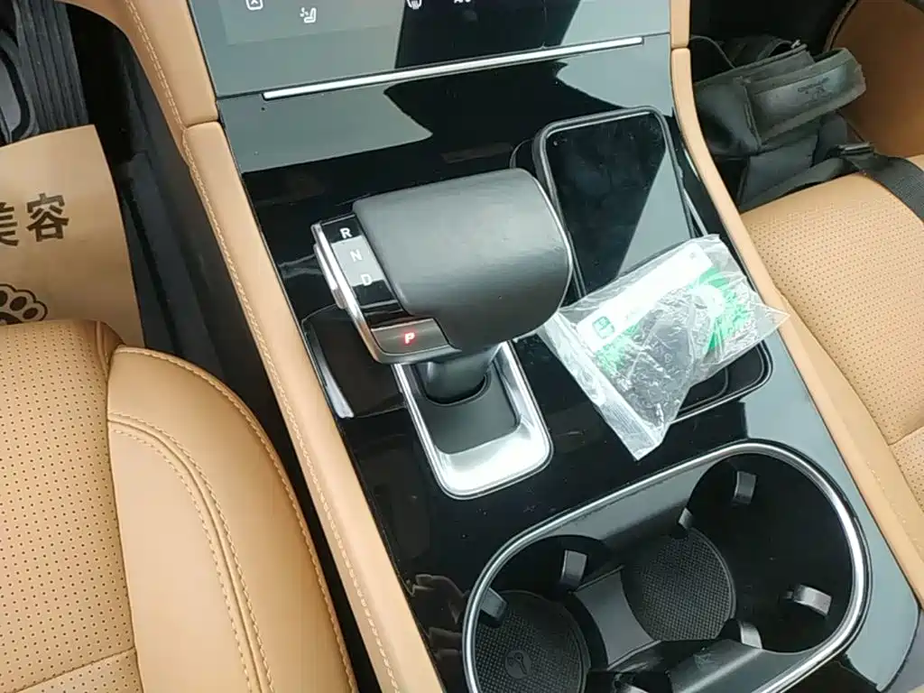 Li Auto Li ONE — миниатюра 14