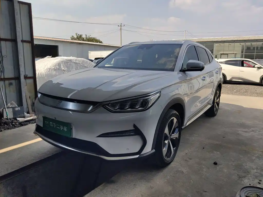 BYD PLUS New Energy — миниатюра 2