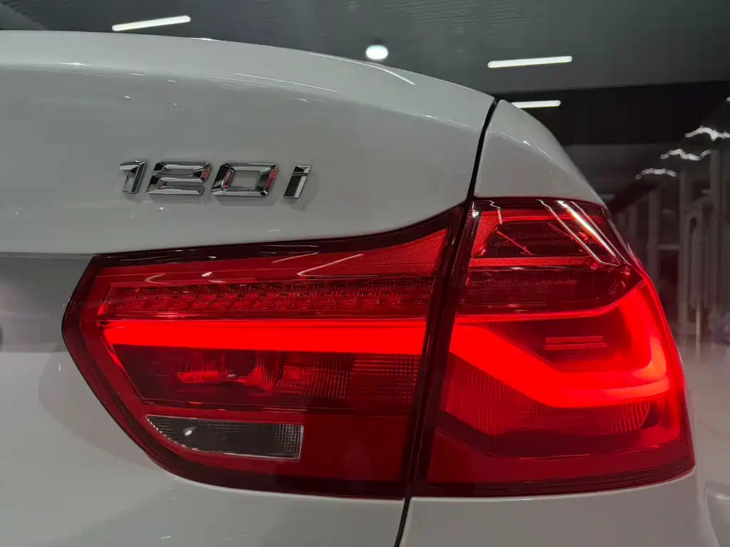 BMW 1 Series — миниатюра 11