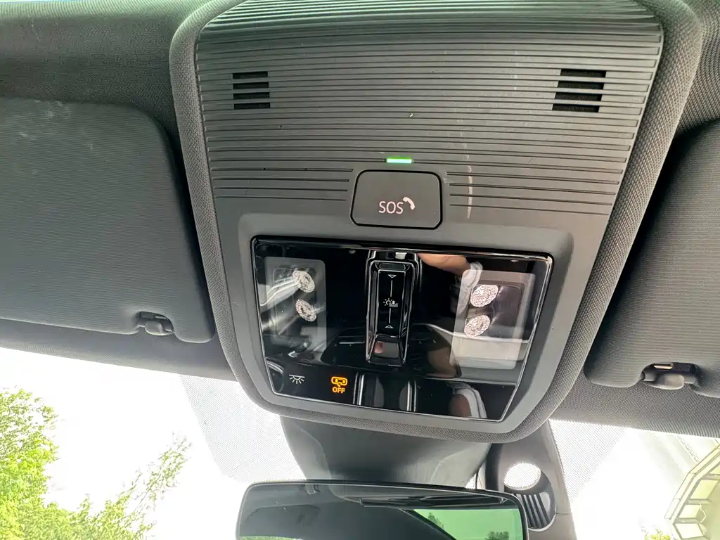 Volkswagen ID.4 Crozz — миниатюра 23