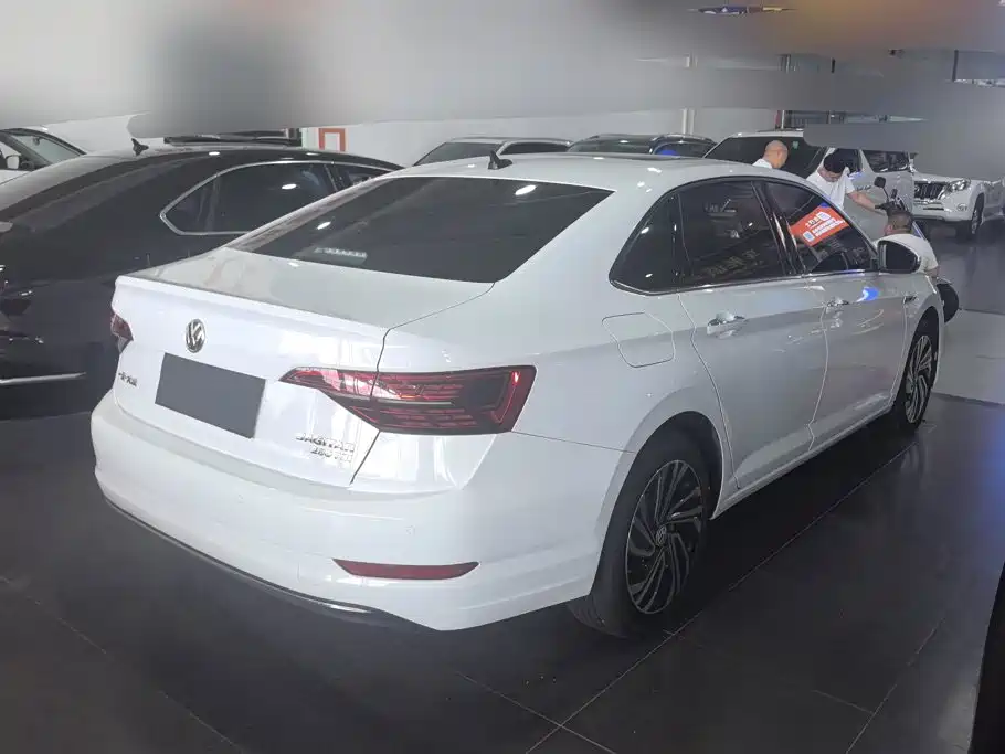 Volkswagen Sagitar — миниатюра 3