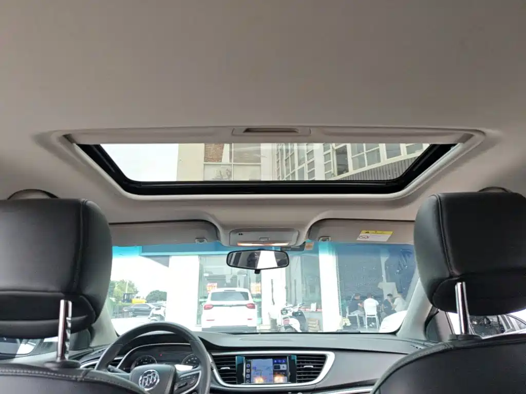 Buick Excelle — миниатюра 18