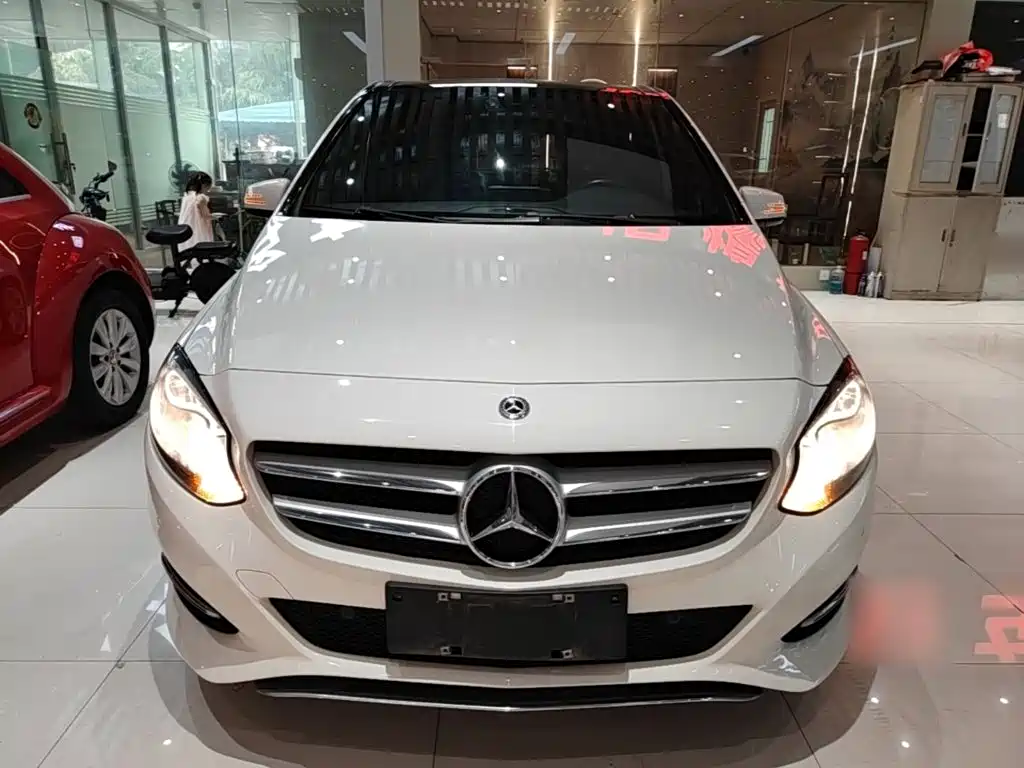 Mercedes-Benz B-Class — миниатюра 3