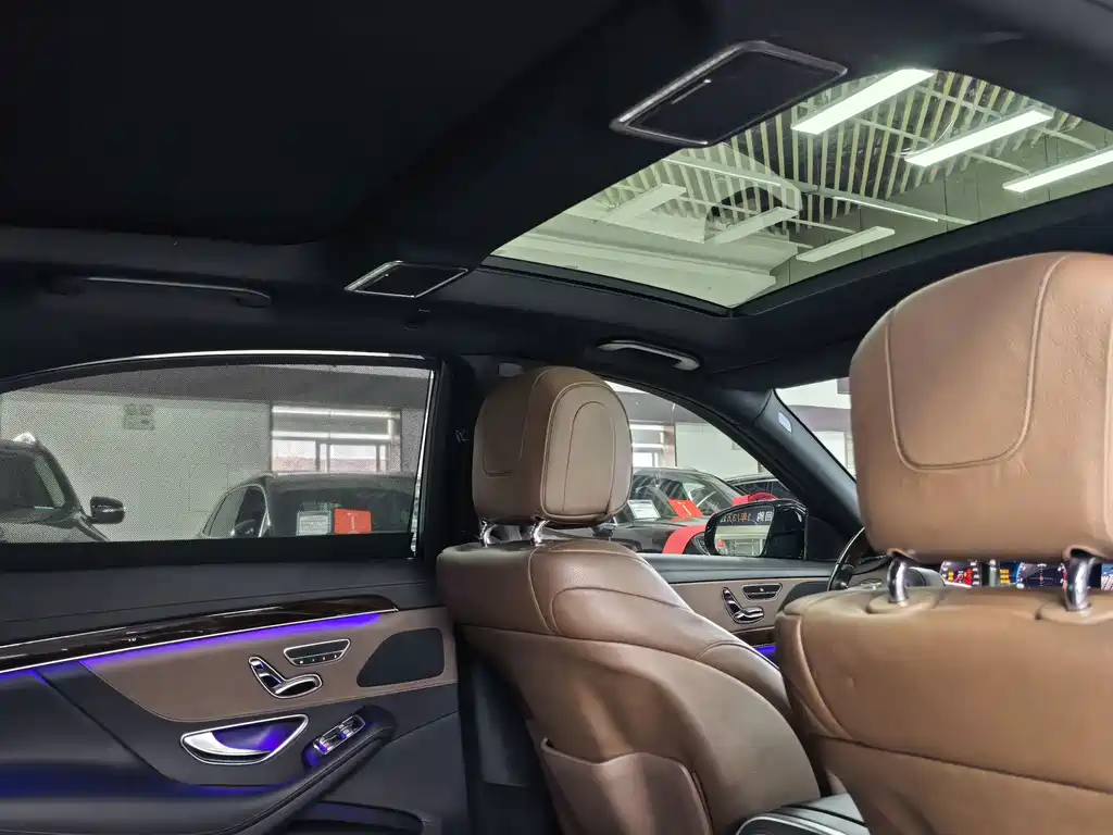 Mercedes-Benz S-Class — миниатюра 10