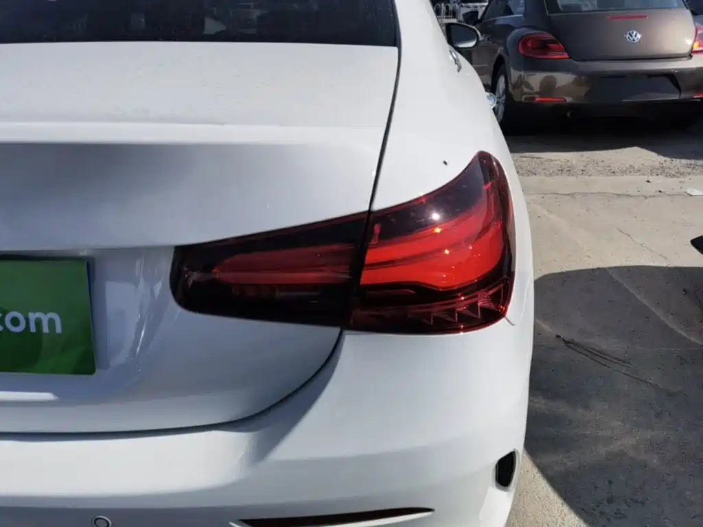 Mercedes-Benz A-Class — миниатюра 8